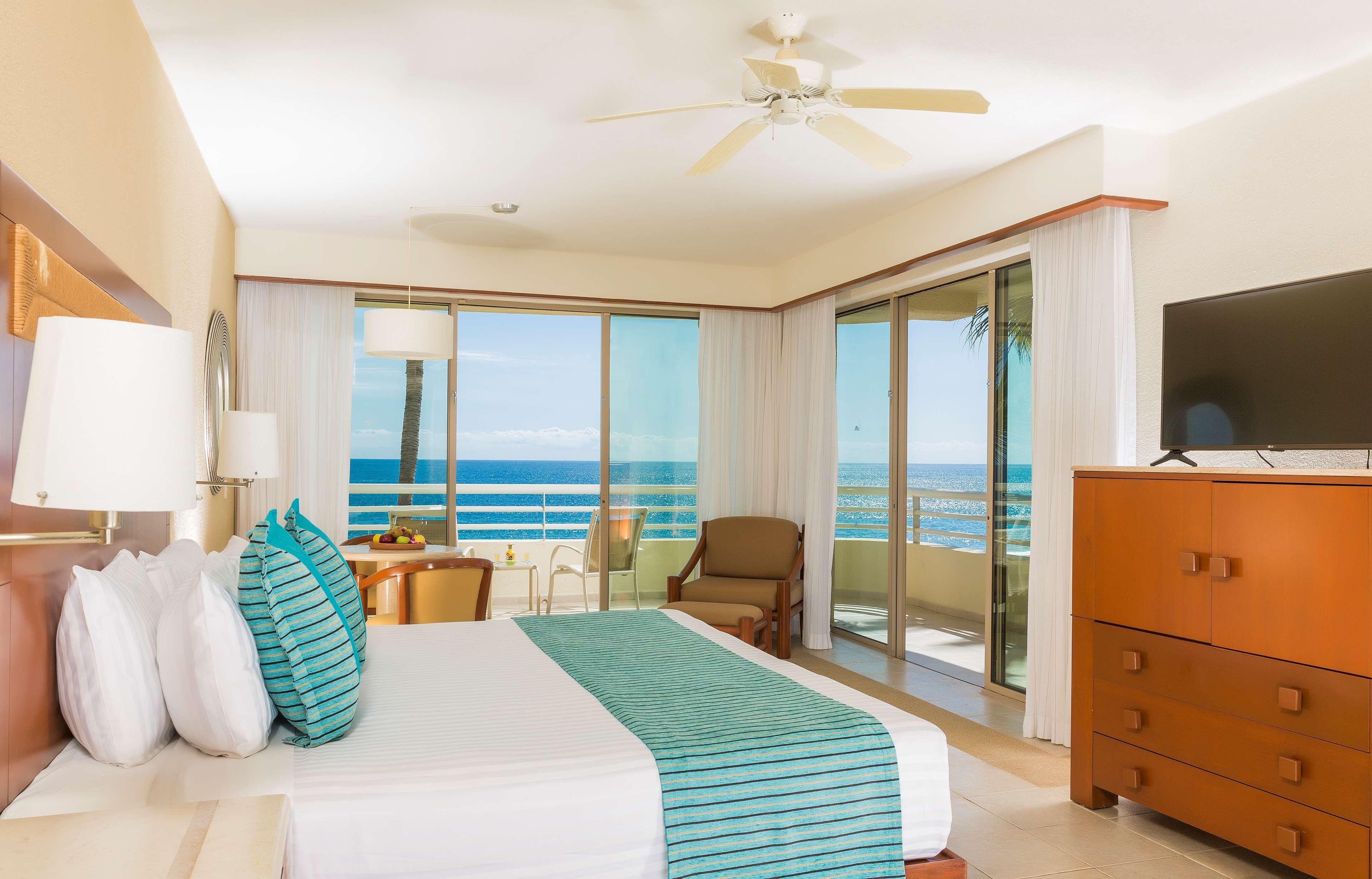 Gr Solaris Lighthouse Hotel San Jose del Cabo Bagian luar foto